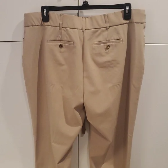 Women's khaki dress slacks - Picture 6 of 6